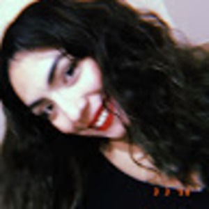 Meet your Posher, Valeria